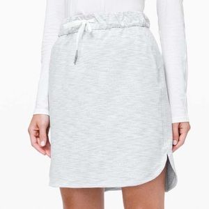 Lululemon • On the Fly Skirt *Woven